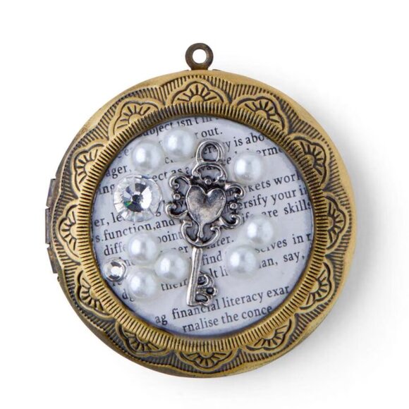 Hildie & Jo Brass Locket Antique Key Pendant with embellished pearls - Picture 1 of 2